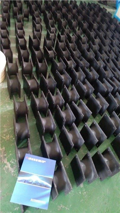 Suport din cauciuc/buffer/bumper pentru dispozitiv industrial